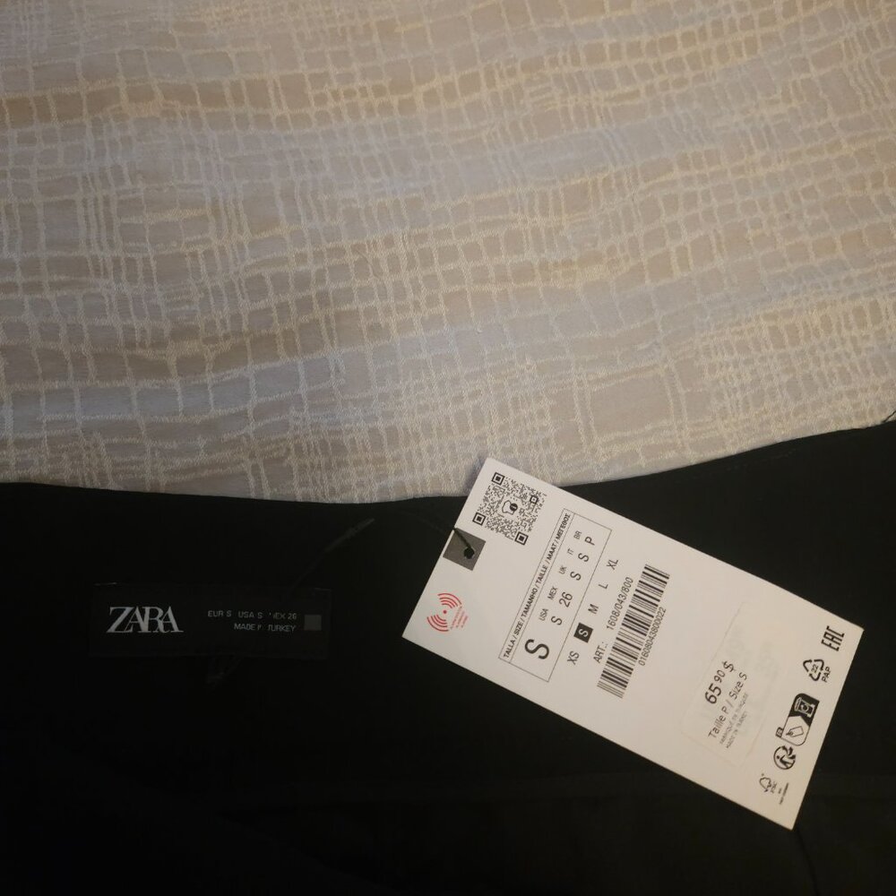 Zara bubble skort - Picture 3 of 4